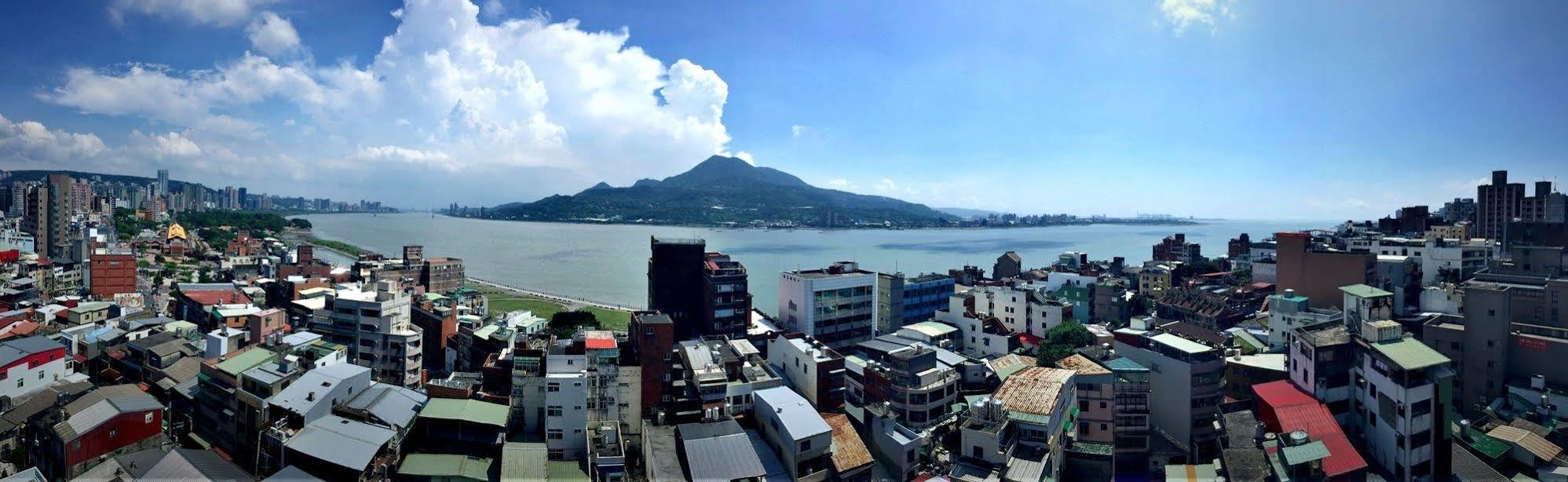 Open Room Hotel Tamsui Luaran gambar