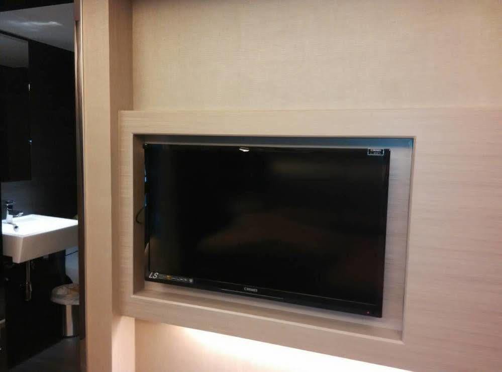 Open Room Hotel Tamsui Luaran gambar
