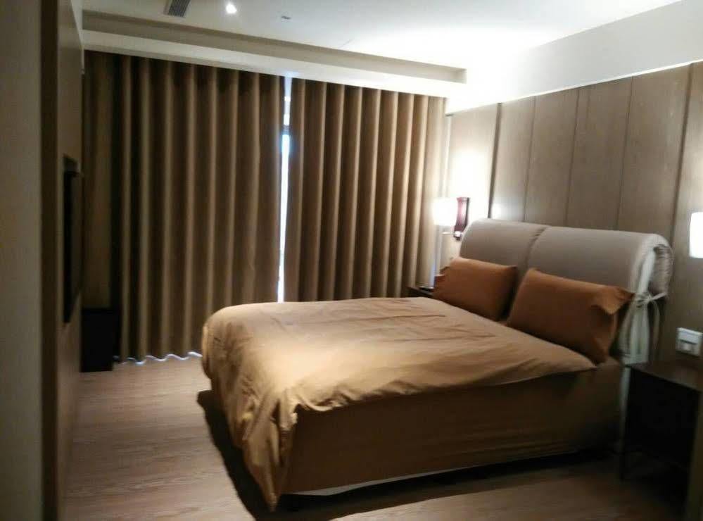 Open Room Hotel Tamsui Luaran gambar