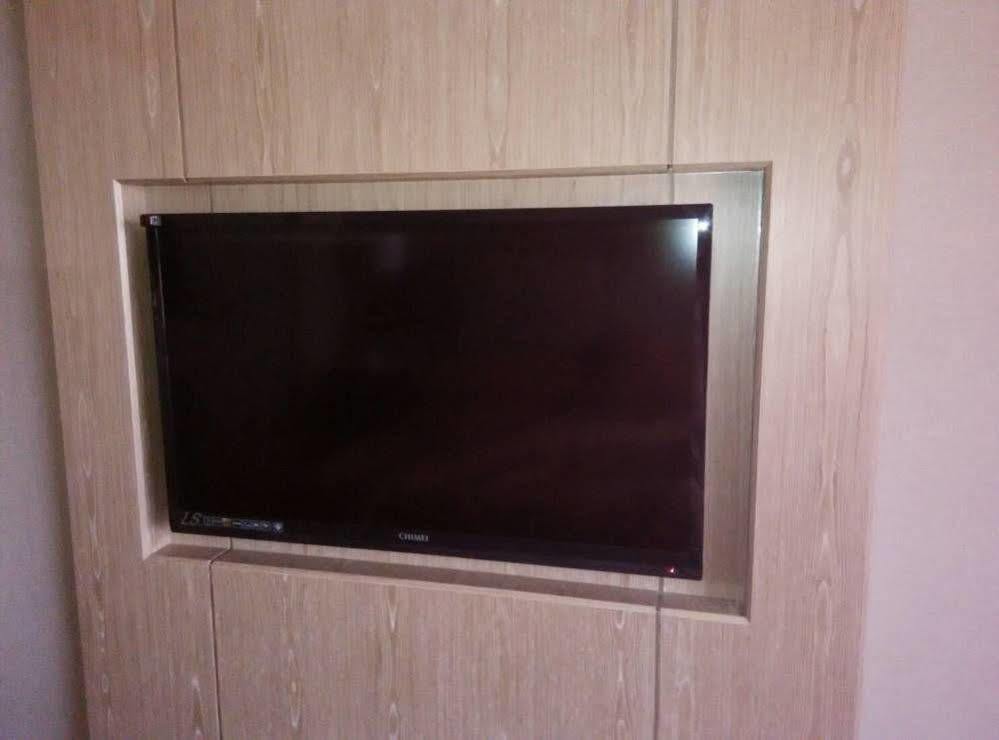 Open Room Hotel Tamsui Luaran gambar