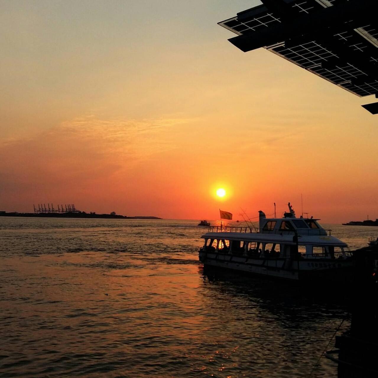 Open Room Hotel Tamsui Luaran gambar