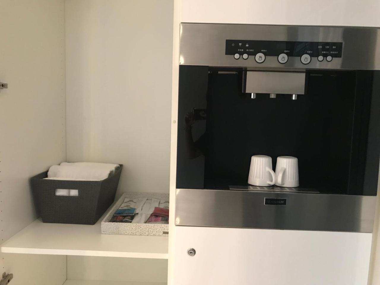 Open Room Hotel Tamsui Luaran gambar