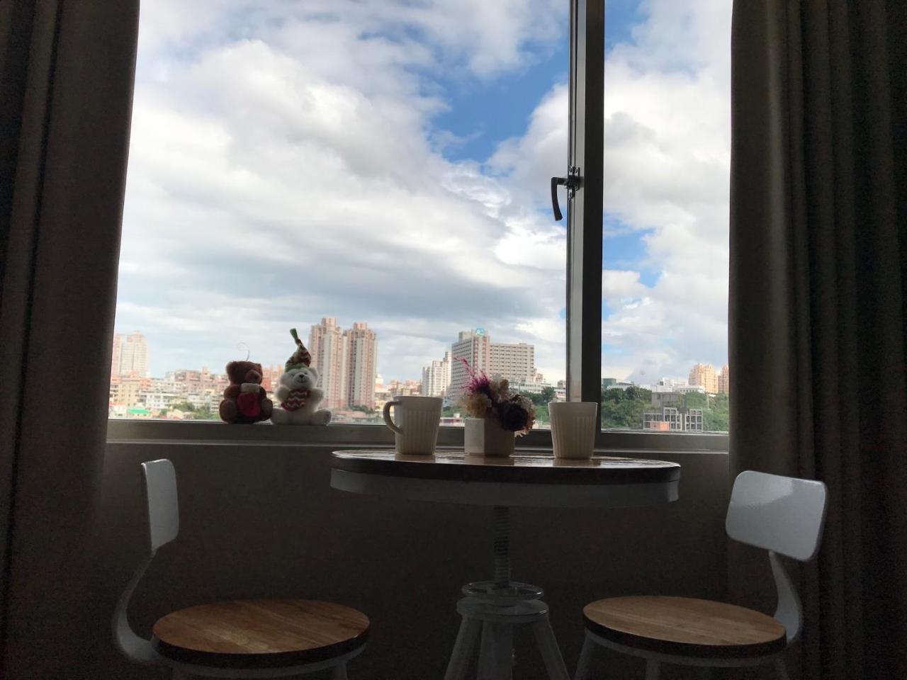 Open Room Hotel Tamsui Luaran gambar