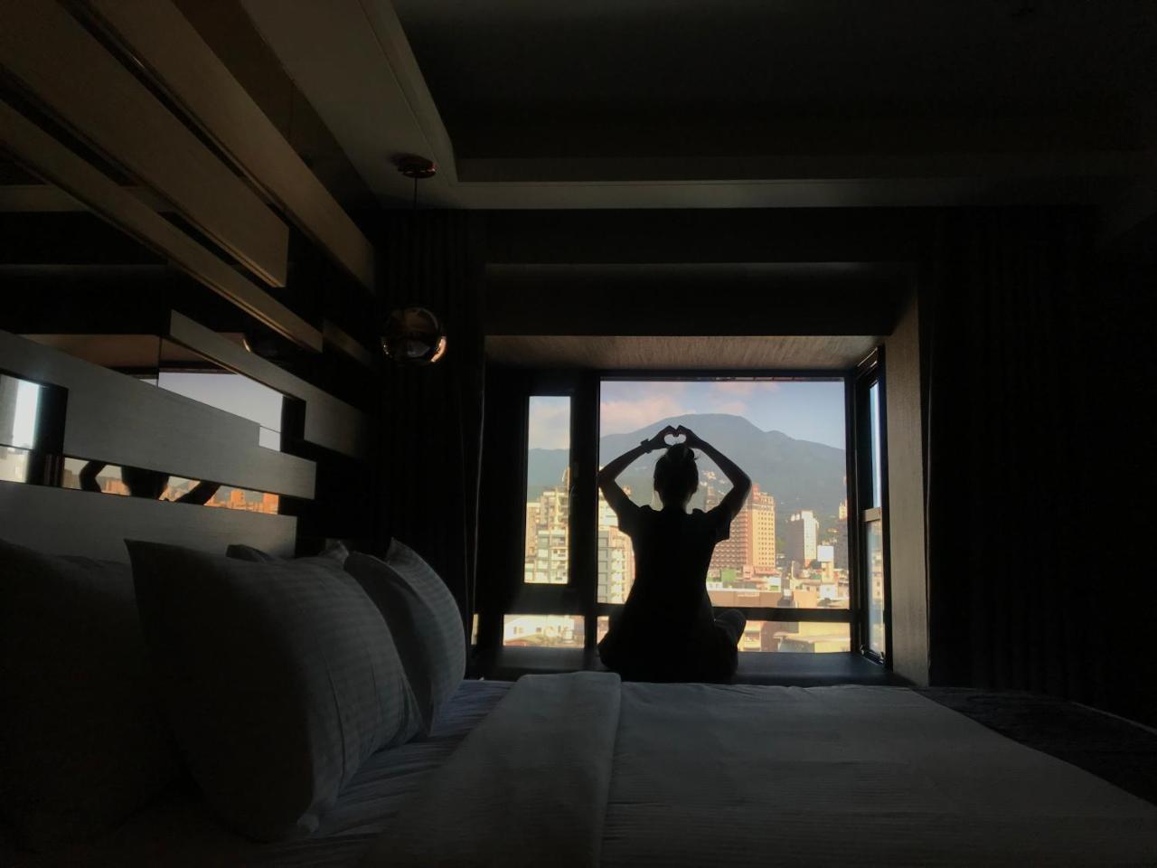 Open Room Hotel Tamsui Luaran gambar